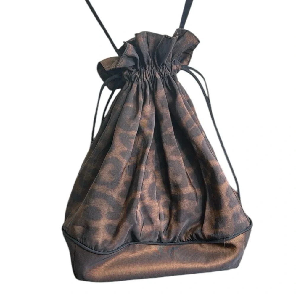 Mycra Pac Leopard Print Bucket Drawstring Handbag